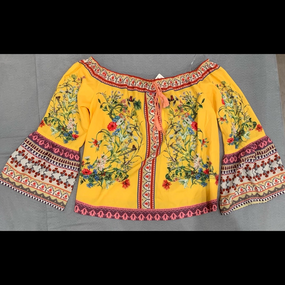 NWT - Umgee Yellow off shoulder top